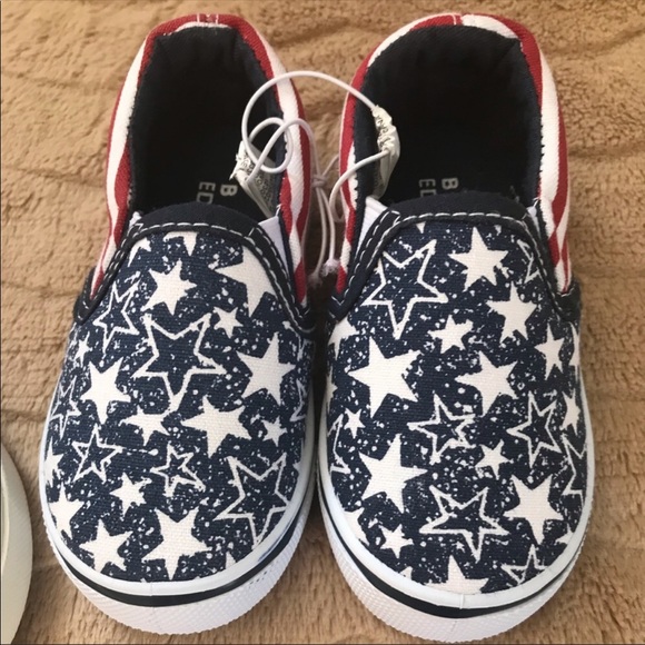Toddler shoes 💙❤️ - Picture 1 of 5